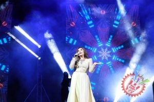 “ТАРОНА ШОУ” янги йил галаконцертидан фоторепортаж