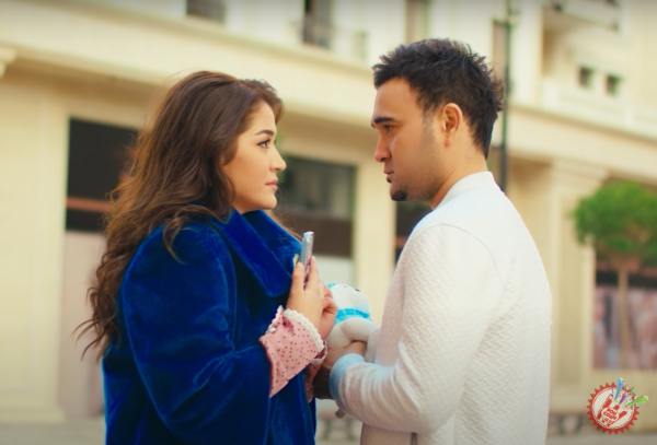 Шохруххонни “Телба”га айлантирган ишқ