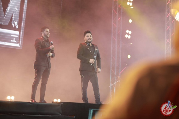 Беном гуруҳининг «Яна бу биз» концерт дастури бўлиб ўтмоқда