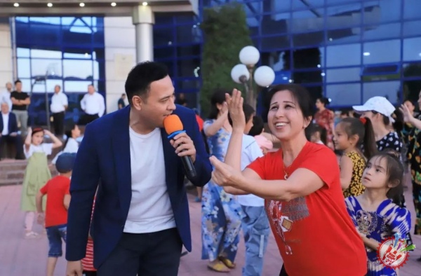 Фирдавс Пазлетдинов Фарғонадаги мухлисларини хушнуд этди