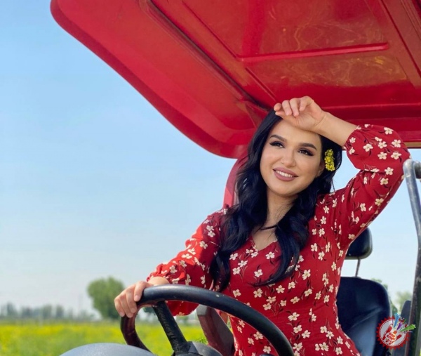 Нилуфар Усмоновадан ёзнинг энг қайноқ премьераси