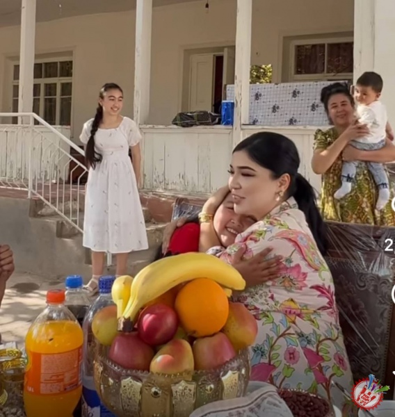 Зиёда энг ашаддий мухлисининг хонадонида меҳмон бўлди