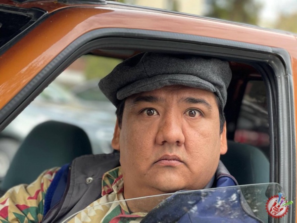 Хонанда Рухшона янги клип суратга олдирди