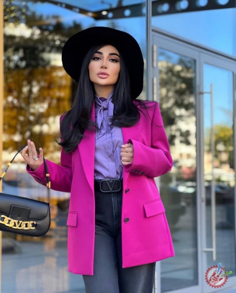 Муниса Ризаева тез кунда дуэт тарона тақдим этади