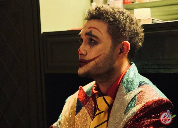 Шоҳруҳхоннинг янги клипини томоша қилдингизми?