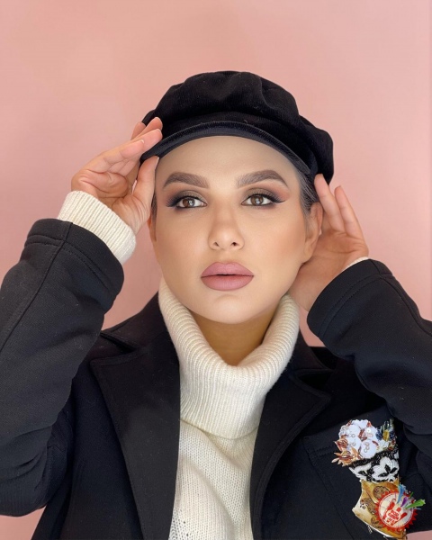 Нилуфар Усмонова Истанбулга жўнаб кетди