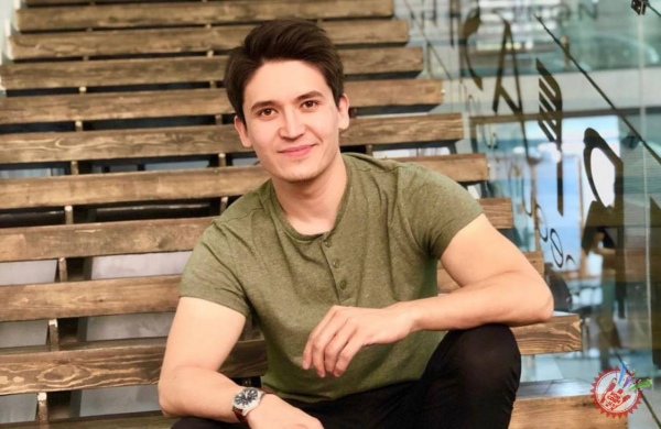 Шерзодбекдан янги тарона