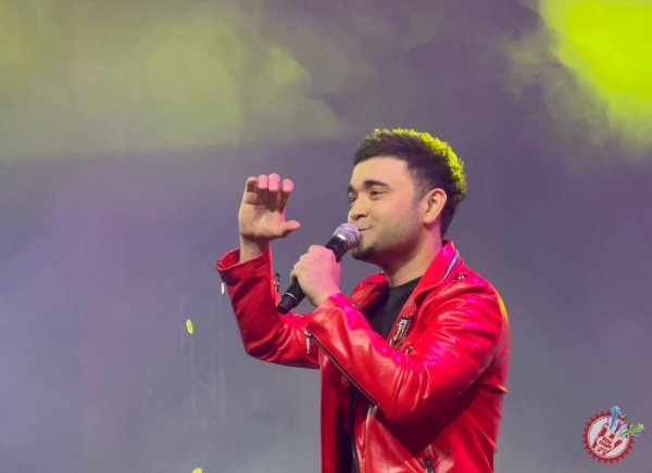 Shohruhxonning konsert dasturi bo’lib o’tmoqda