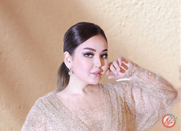 Umidaxondan rusiyzabon muxlislariga va’da qilgan premyerasi