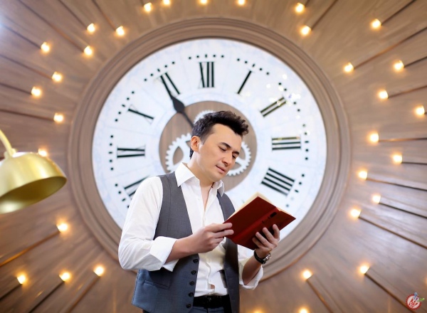 Ulug’bek Rahmatullayev Qozog’istonda konsert beradi