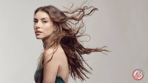 Deniz Baysal xalqaro avtomobil brendi bilan shartnoma qildi