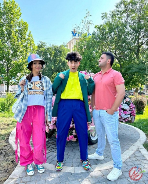 Via Marokand yangi klip suratga oldirdi