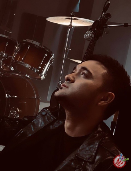 Shohruhxon yangi klipga qo’l urdi