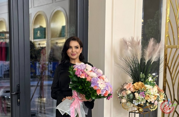 Nilufar Usmonova yangi tarona yozdi