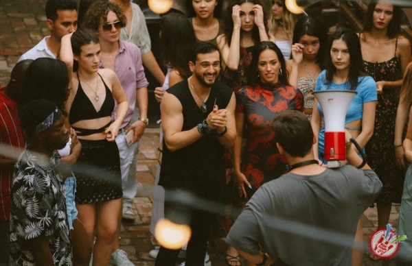 Jonydan yangi qo\'shiqlar premyerasi