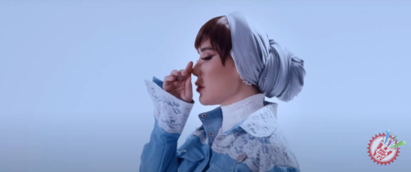 Manzura yangi taronasini taqdim qildi