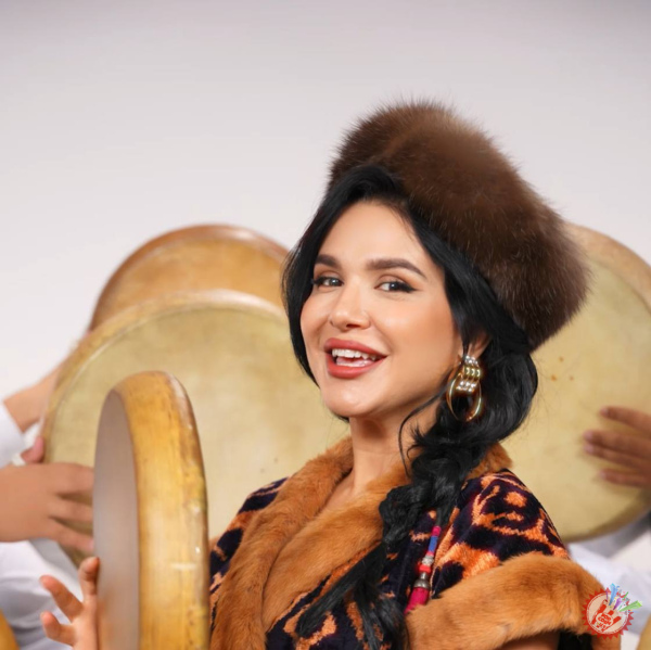 Nilufar Usmonovadan “Uyg’urcha”