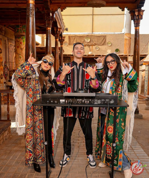 King Macarella va afsonaviy Setora guruhidan kollaboratsiya