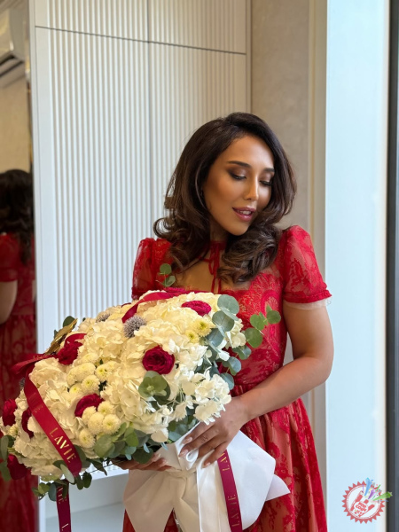 Dilnoz Hakimova birinchi marta xorazmcha qo‘shiq kuyladi!